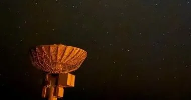 الحكومة البريطانية تتجه نحو تخفيض ميزانية أبحاث علم الفلك والفيزياء بنسبة ثلاثين في المئة مما يثير قلق العلماء