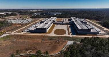 نيويورك تعتزم فرض توقف شامل على تطوير مراكز البيانات لمدة ثلاث سنوات لمواجهة التحديات البيئية والتنمية المستدامة